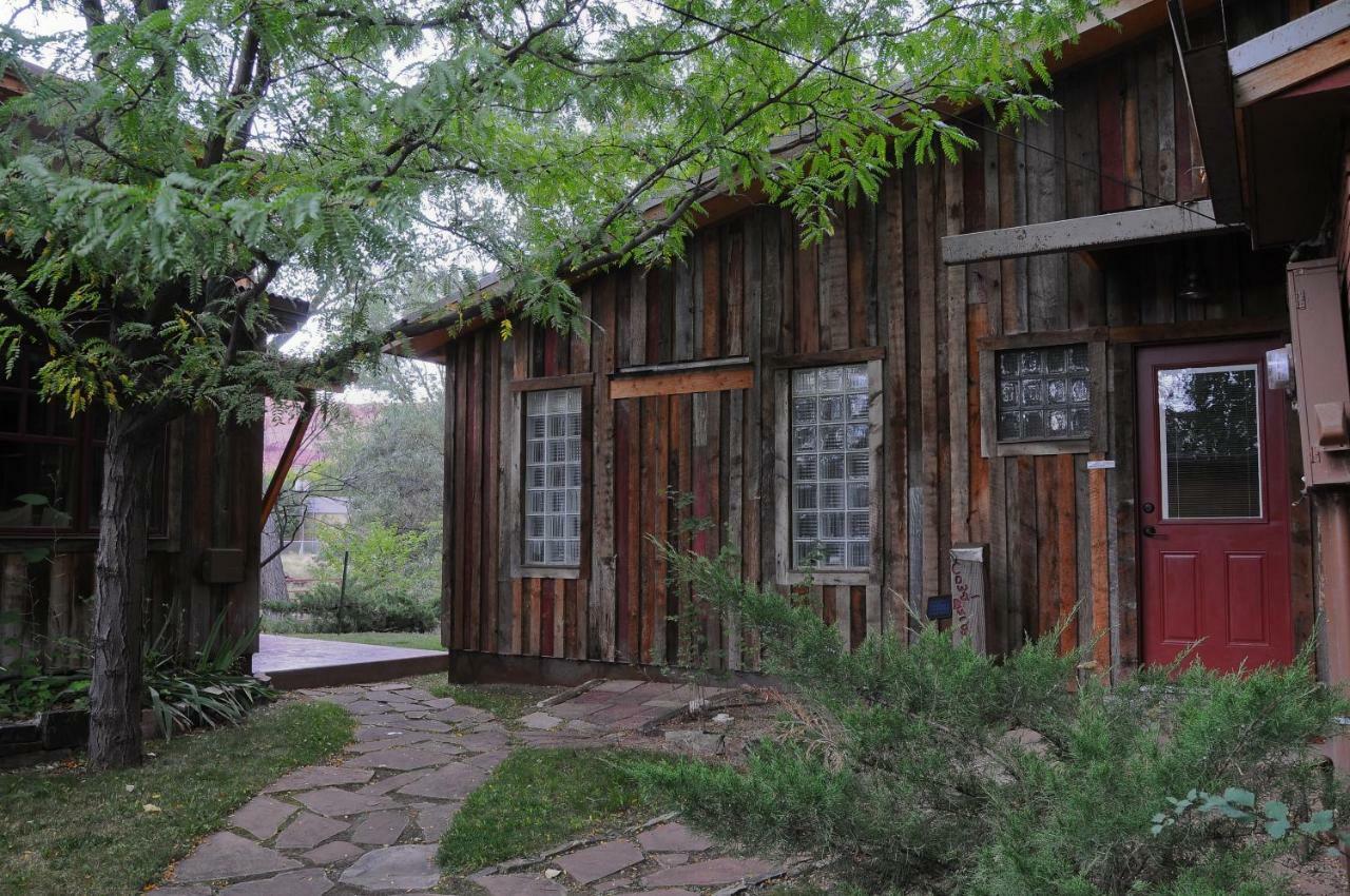 Creekside Cowa-Bungalow! Hotel Moab Kültér fotó